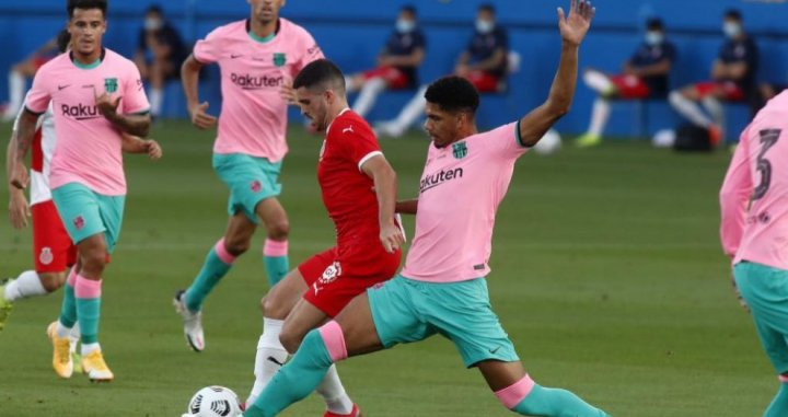 Araujo en el partido contra el Girona / EFE