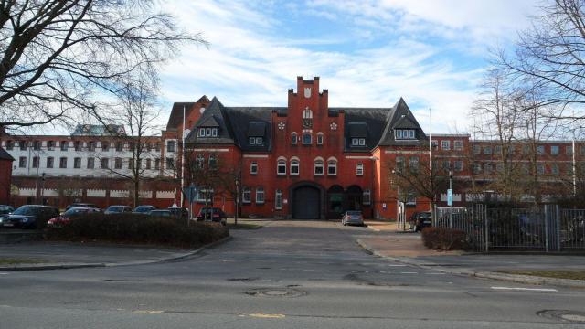 La fachada de la cárcel alemana de Neumünster, donde han trasladado a Puigdemont / CG