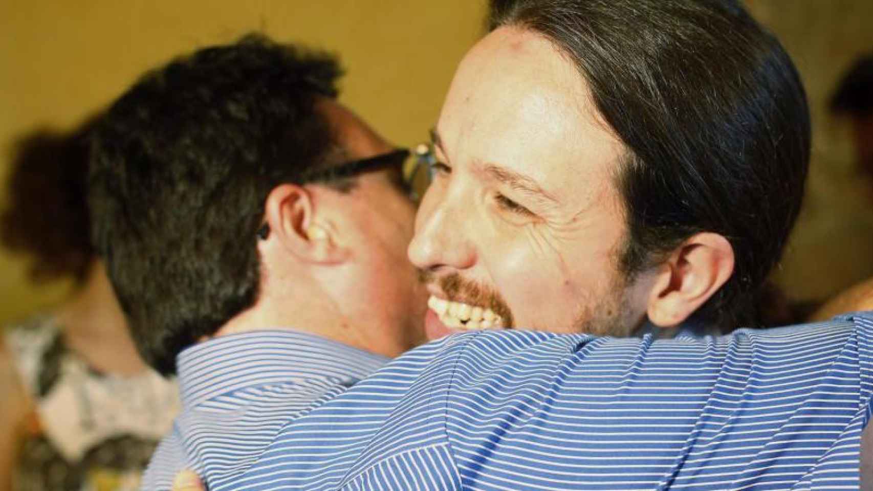 El coordinador general de EUiA, Joan Josep Nuet, y el secretario general de Podemos, Pablo Iglesias.