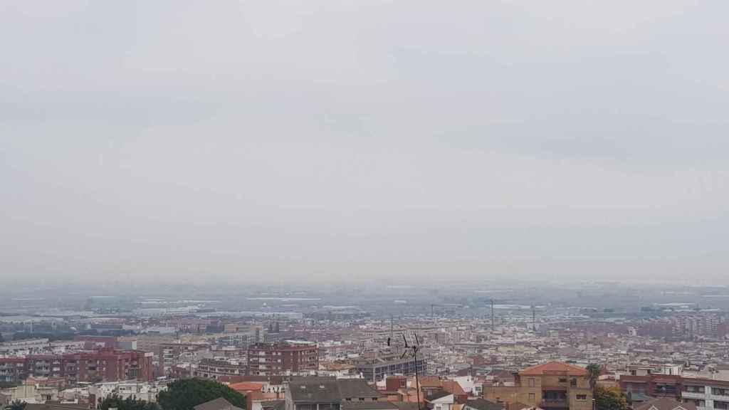 Nubes sobre el delta del Llobregat