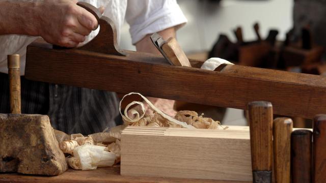 Taller de carpinteros /  MICHEL ROHAN (PIXABAY)