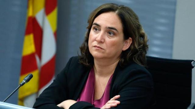 Ada Colau, alcaldesa de Barcelona, en una comparecencia este jueves en el Ayuntamiento / AJ BCN