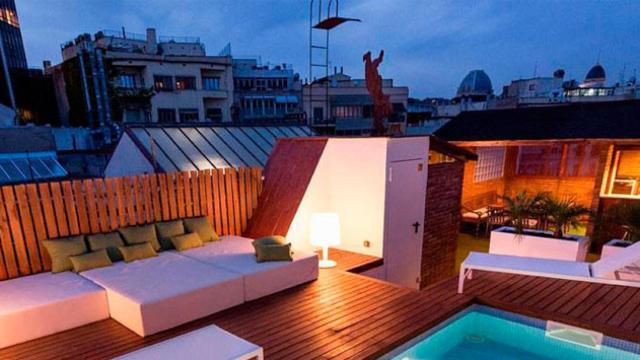 Un apartamento anunciado por Airbnb en Barcelona ciudad / CG