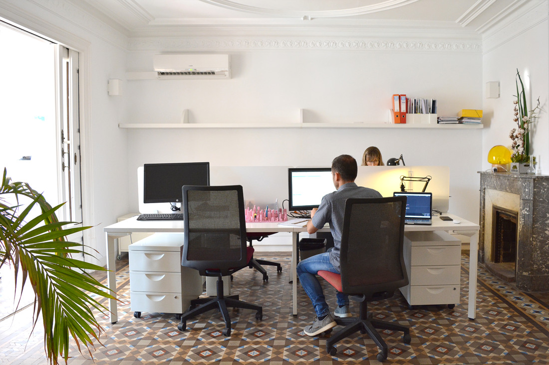 Espacio de 'coworking' en Barcelona. Operaciones inmobiliarias / MEET BCN