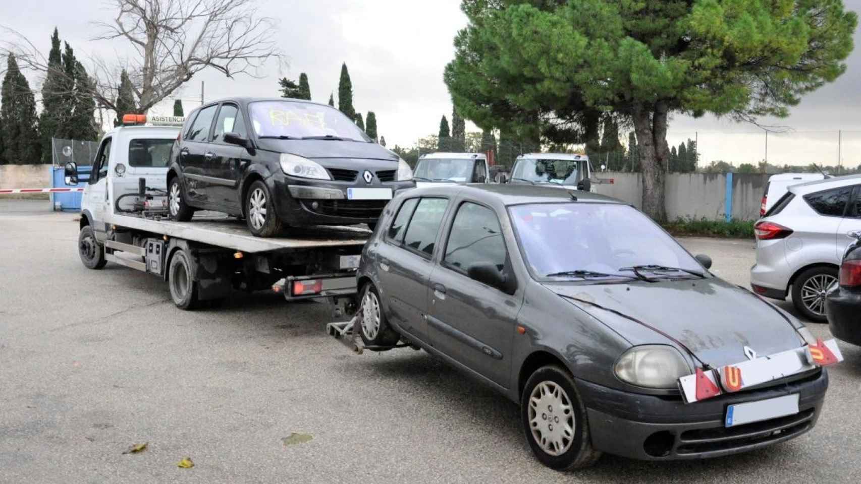 Retirada de coches al desguace / EP