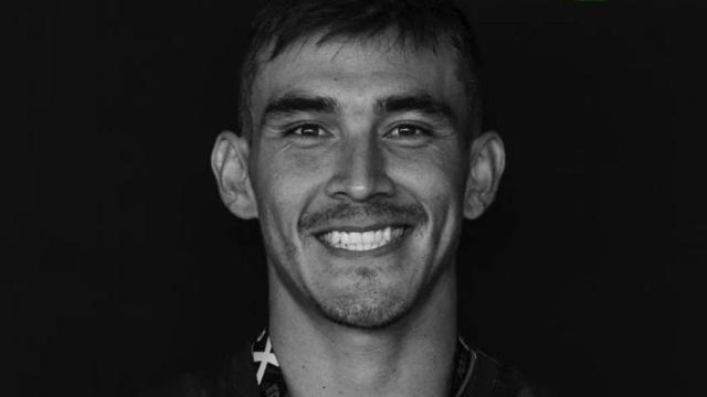 El surfista Julián González Pérez / INSTAGRAM