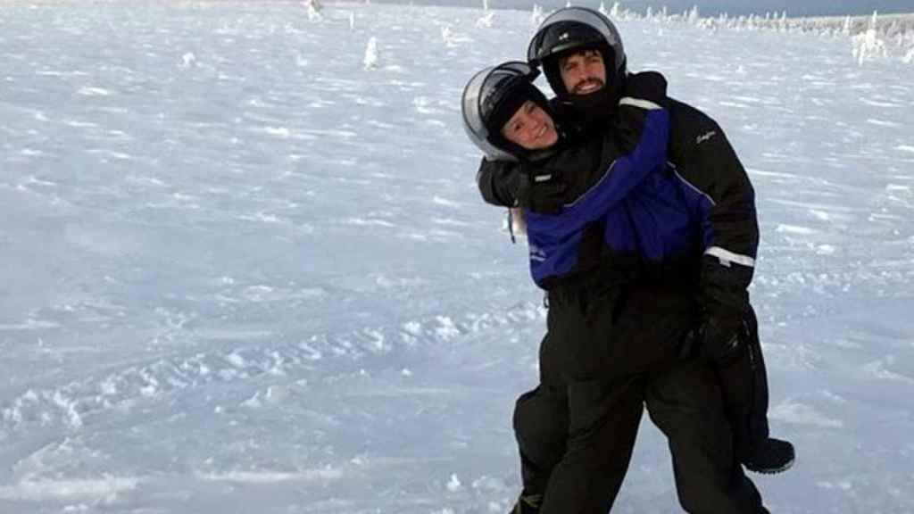 Shakira y Piqué en la nieve / INSTAGRAM