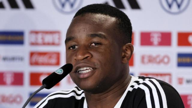 Moukoko, en una rueda de prensa con la selección de Alemania / EFE