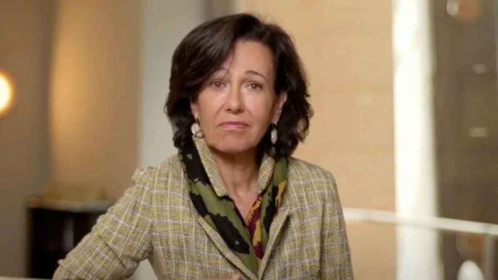 Ana Botín en su intervención en la cumbre empresarial de la CEOE / EP