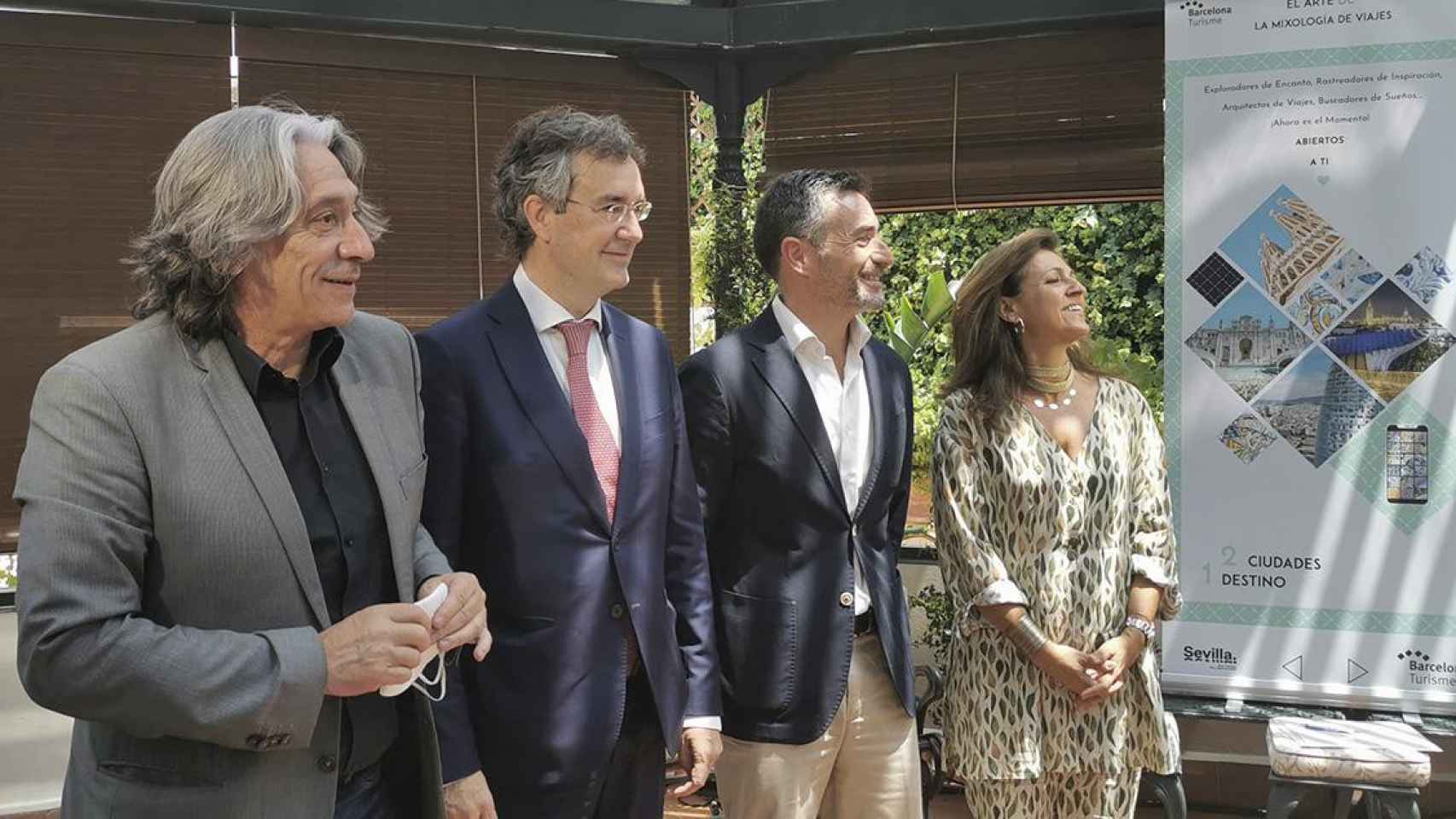 El concejal de Turismo e Industrias Creativas, Xavier Marcé; el presidente del comité ejecutivo, Eduard Torres; Antonio Jiménez, gerente de Turismo de Sevilla y Marian Muro, exdirectora de Turisme en una imagen de archivo / CG