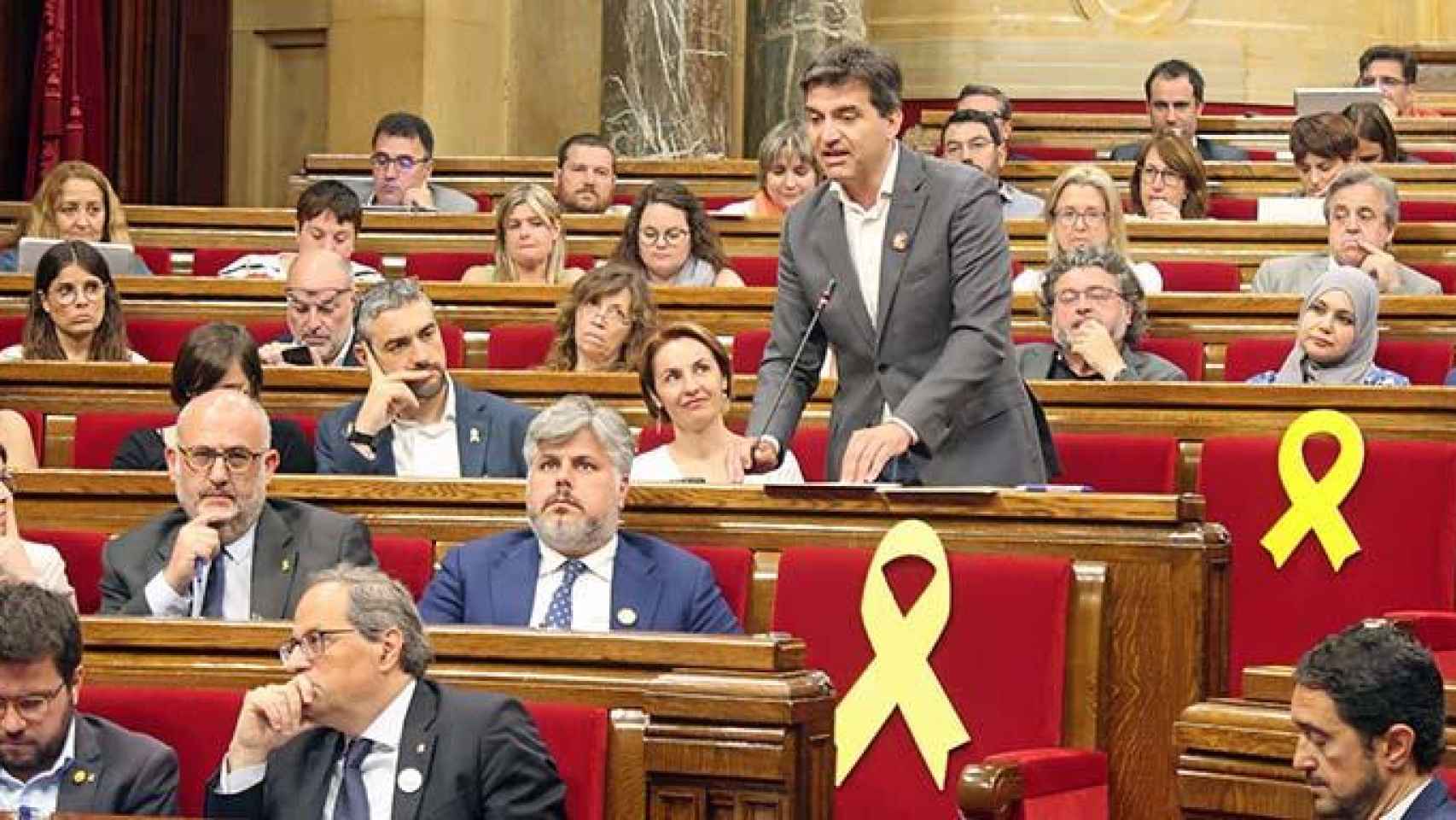 El presidente del grupo parlamentario de ERC, Sergi Sabrià, durante su interpelación a Quim Torra en el Parlament / PARLAMENT