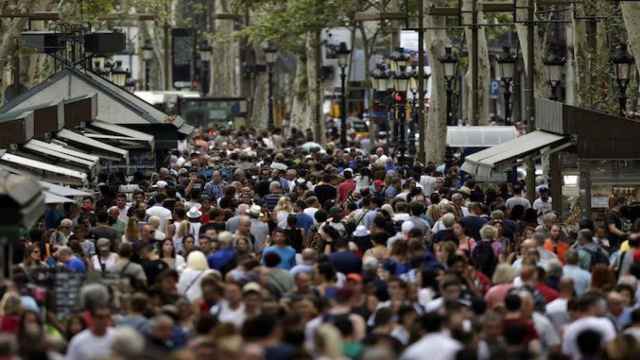 Imagen de la calle de Las Ramblas de Barcelona / EFE