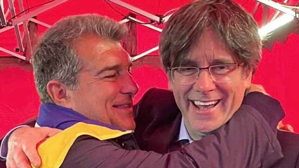 Laporta, junto a Puigdemont en un acto independentista | REDES