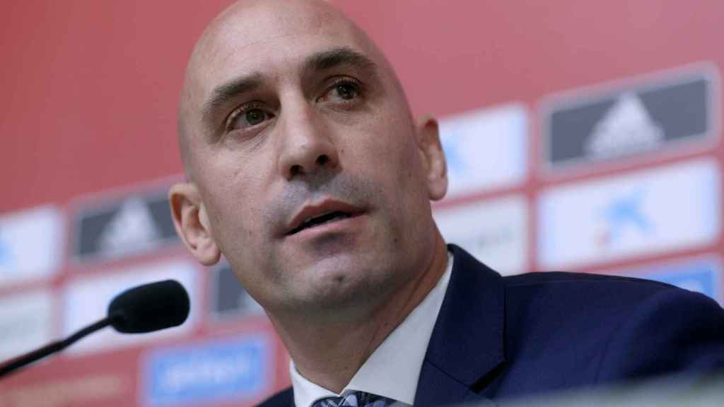 Luis Rubiales en una rueda de prensa de la RFEF / EFE