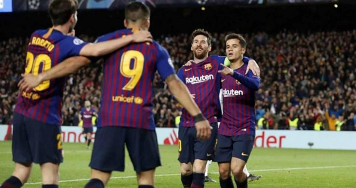 Sergi Roberto, Suárez, Leo Messi y Coutinho celebrando un gol en la Champions League / EFE