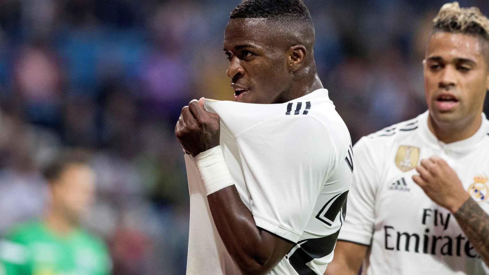 Vinicius y Mariano, protagonistas negativos del Real Madrid-Melilla / EFE