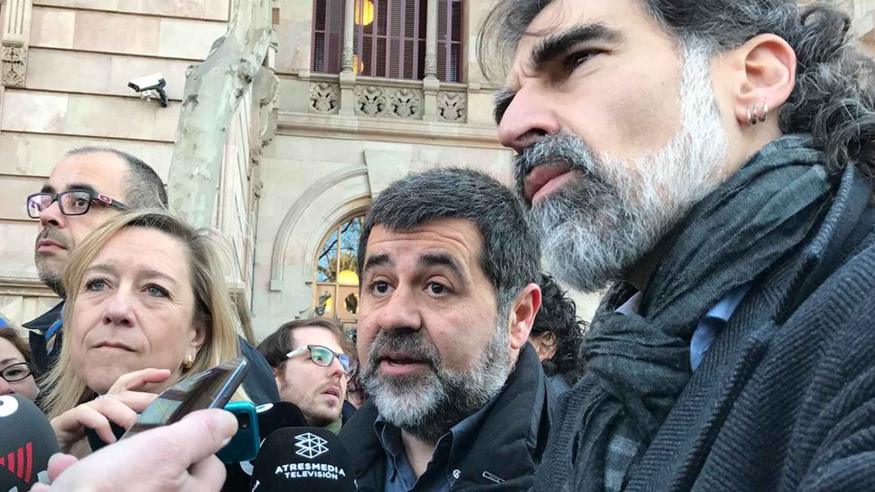 Jordi Cuixart y Jordi Sànchez, durante una manifestación en 2017 / EUROPA PRESS