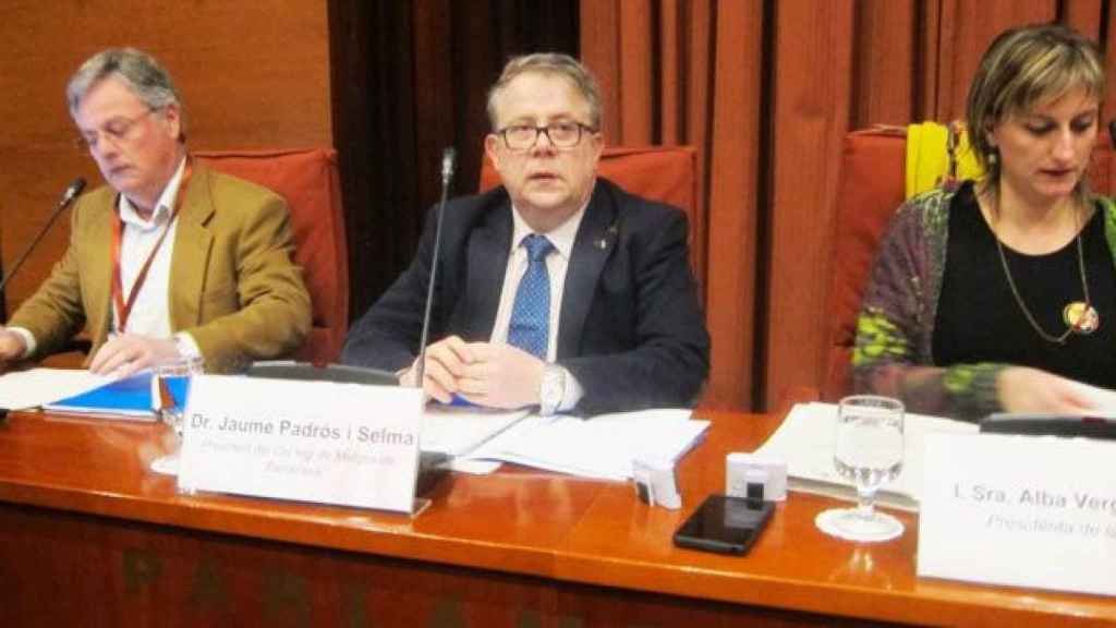 Jaume Padrós, presidente del Colegio de Médicos de Barcelona (COMB), en el Parlament / EP