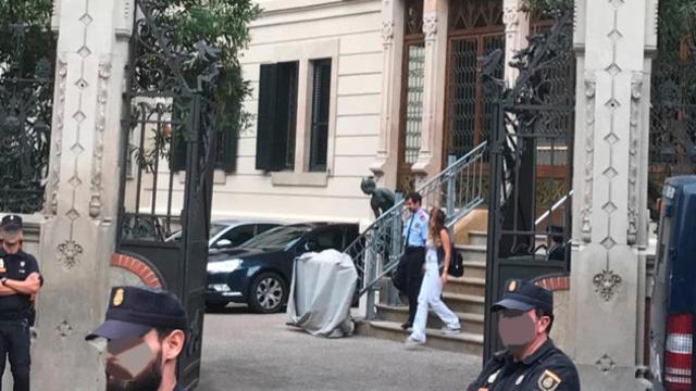 Los Mossos acatan, pero apelan a la Junta de Seguridad