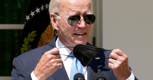 El presidente de Estados Unidos, Joe Biden, tras su retorno a la esfera pública tras contagiarse de Covid-19 - EFE/EPA/Yuri Gripas / POOL