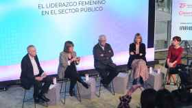 Mesa redonda sobre liderazgo femenino en el sector público BWAW 2023, con ha contado con la intervención del presidente de ASVAL, Joan Clos, alcaldesa de l'Hospitalet de Llobregat, Núria Marín, delegada Especial del Estado, Zona Franca de Santa Cruz de Tenerife, Margarita Pena Machin, delegado Especial del Estado del CZFB, Pere Navarro y la alcaldesa del Ajuntament de Sant Boi de Llobregat, Lluïsa Moret Sabidó / CG