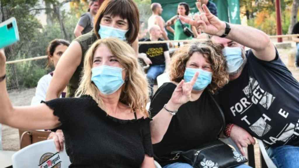 Asistentes a uno de los conciertos del verano en el Poble Espanyol / POBLE ESPANYOL OFICIAL