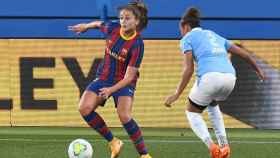 Lieke Martens marca un doblete ante el PSV en el Johan Cruyff / FC BARCELONA