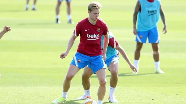 El Barça de Koeman, entrenando para su debut contra la Real Sociedad FCB