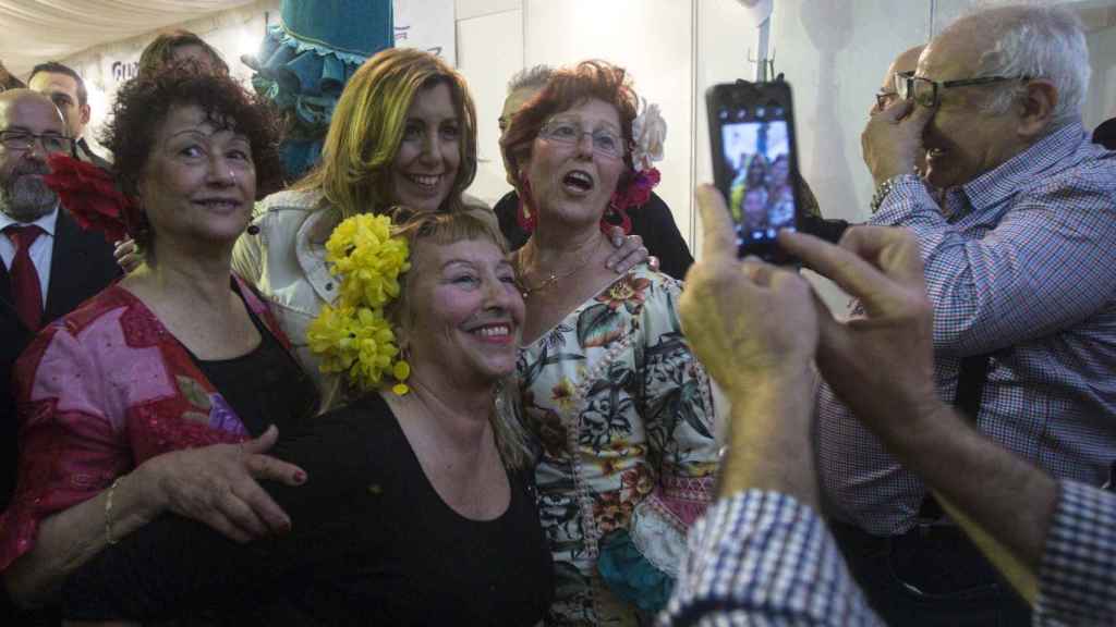 Susana Diaz en la Feria de Abril de Barcelona el pasado fin de semana / EFE