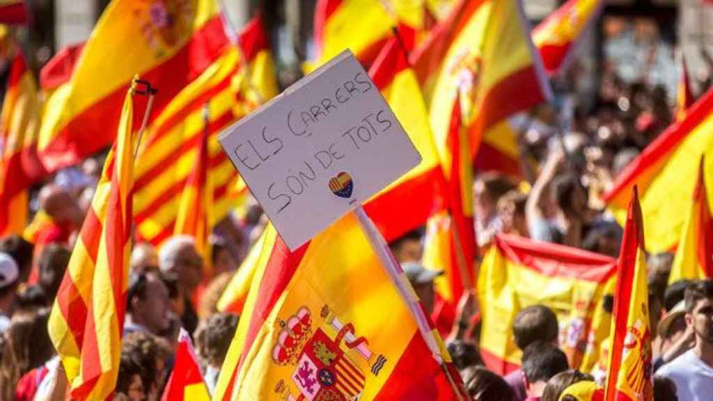 Vista de la manifestación contra el desafío independentista y por el 'seny' del domingo, 8 de octubre / EFE