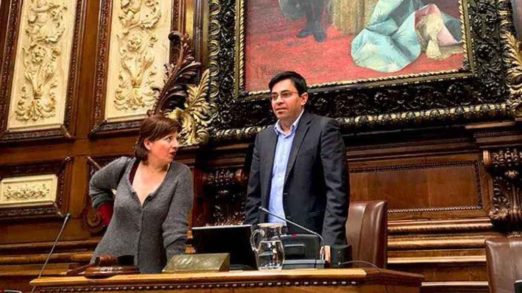 Gerardo Pisarello preside su primer pleno en el Ayuntamiento de Barcelona como alcalde accidental / CG