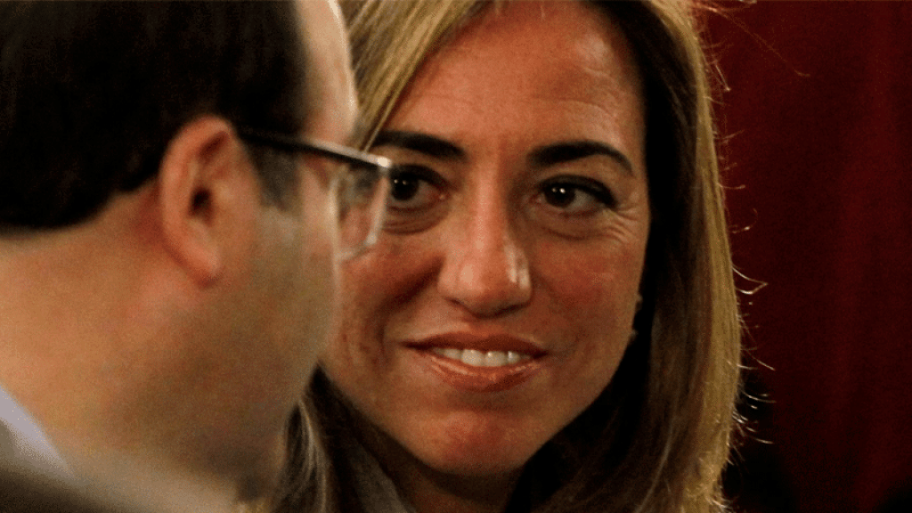 Carme Chacón, en un encuentro con Miquel Iceta (de espaldas) / EFE