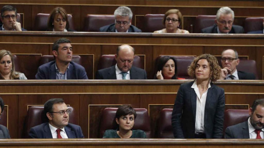 Meritxell Batet, diputada del PSC en el Congreso, votando 'no' el sábado / EFE