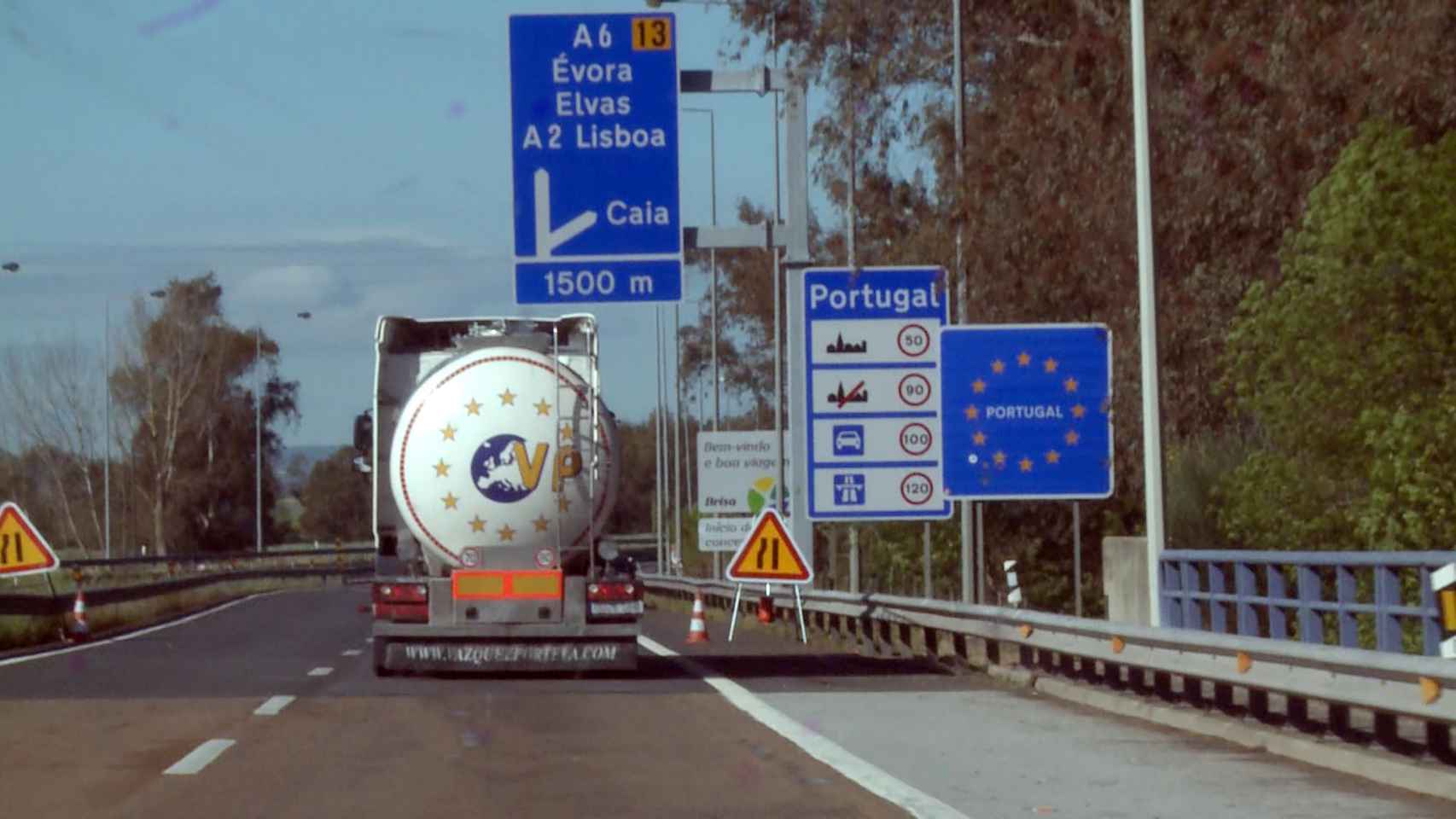 Paso fronterizo por carretera entre España y Portugal / EP