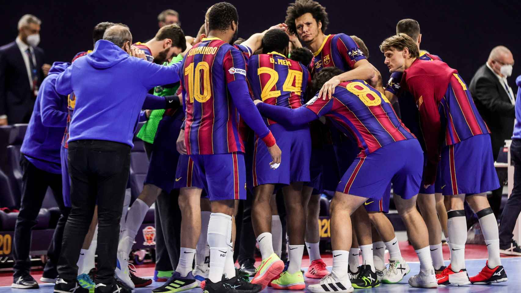 Los jugadores del Barça de balonmano hacen piña | EFE