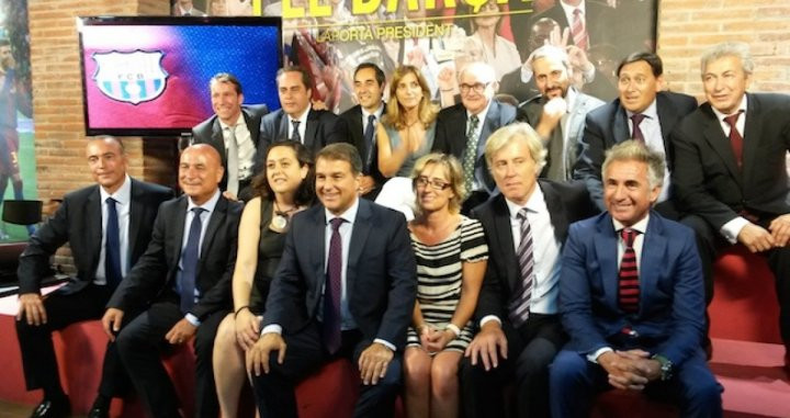 Laporta, junto a la junta directiva que le acompañó en 2015 con Elena Fort, Rafa Yuste y Josep Ignasi Macià, entre otros / EFE