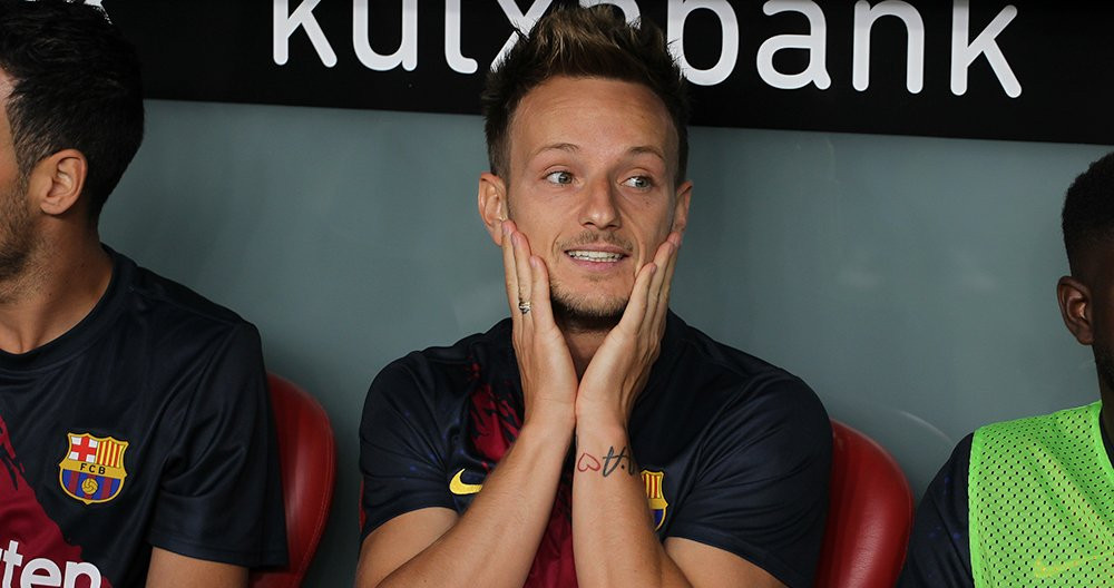 Ivan Rakitic en el banquillo / EP