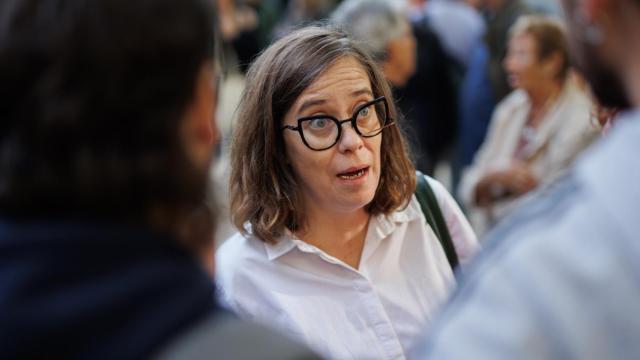 Eulàlia Reguant, diputada de la CUP en el Parlament, que  ha mostrado este sábado su disconformidad con los presupuestos de la Generalitat para 2023 / ALEJANDRO MARTÍNEZ VELEZ - EUROPA PRESS