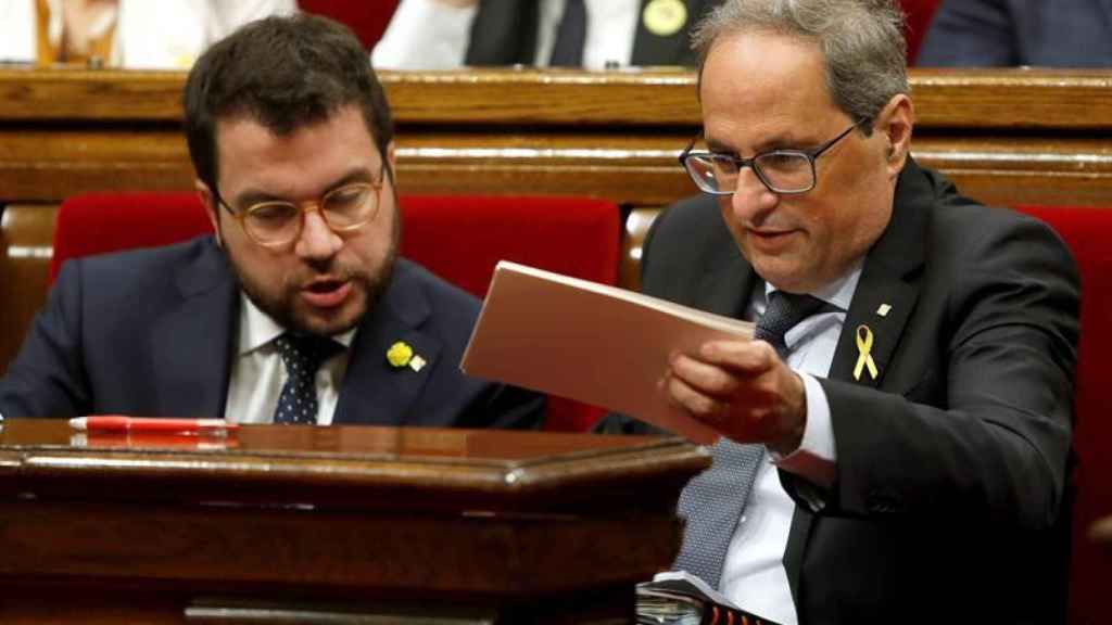 El presidente de la Generalitat, Quim Torra (d), acompañado por el vicepresidente, Pere Aragonés, muy crítico con el discurso del jefe de la Guardia Civil en Cataluña / CG