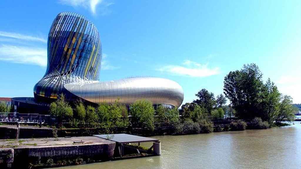 La Ciudad del Vino en Burdeos