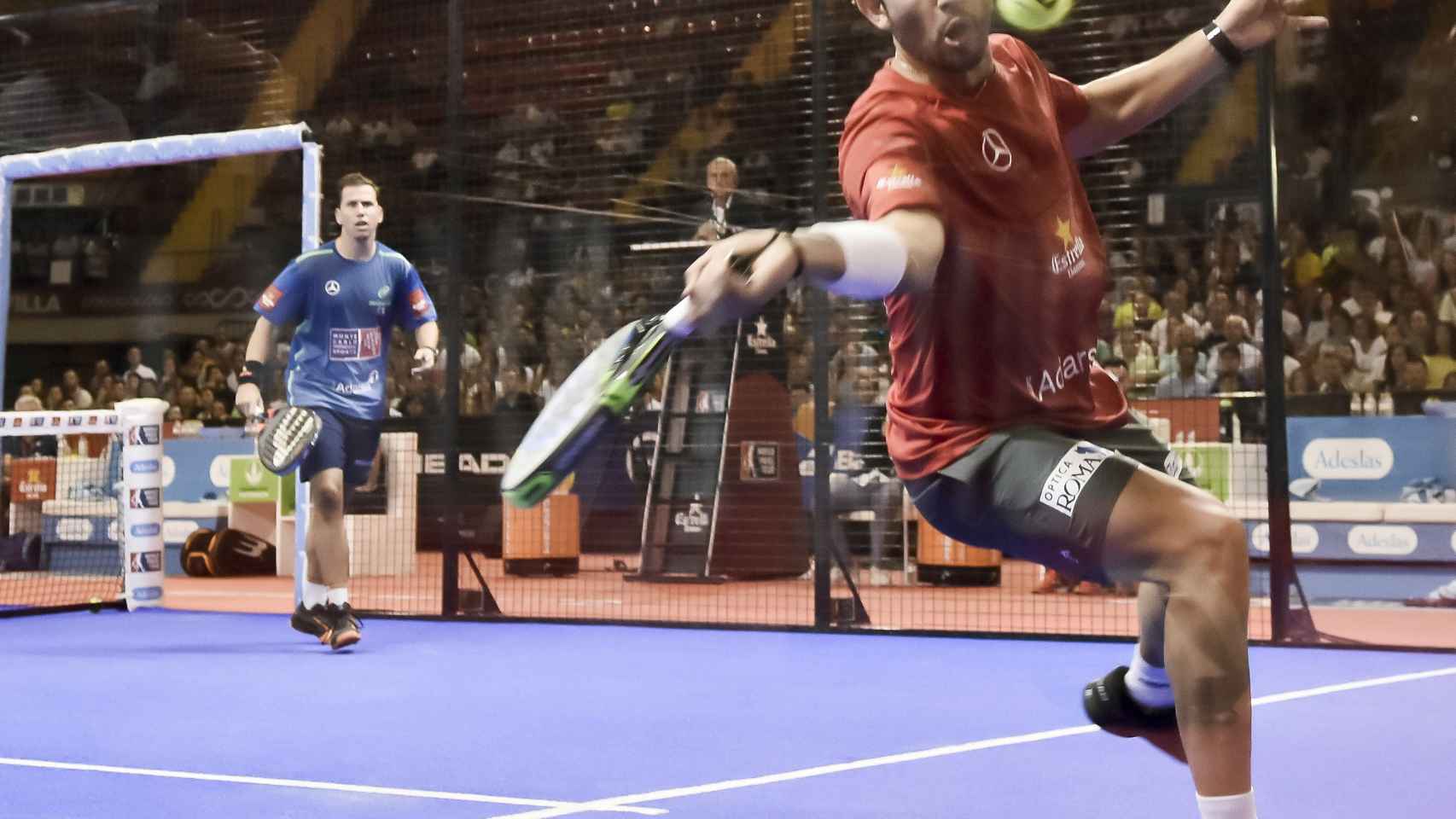 Imagen de un partido de pádel del World Padel Tour / EFE