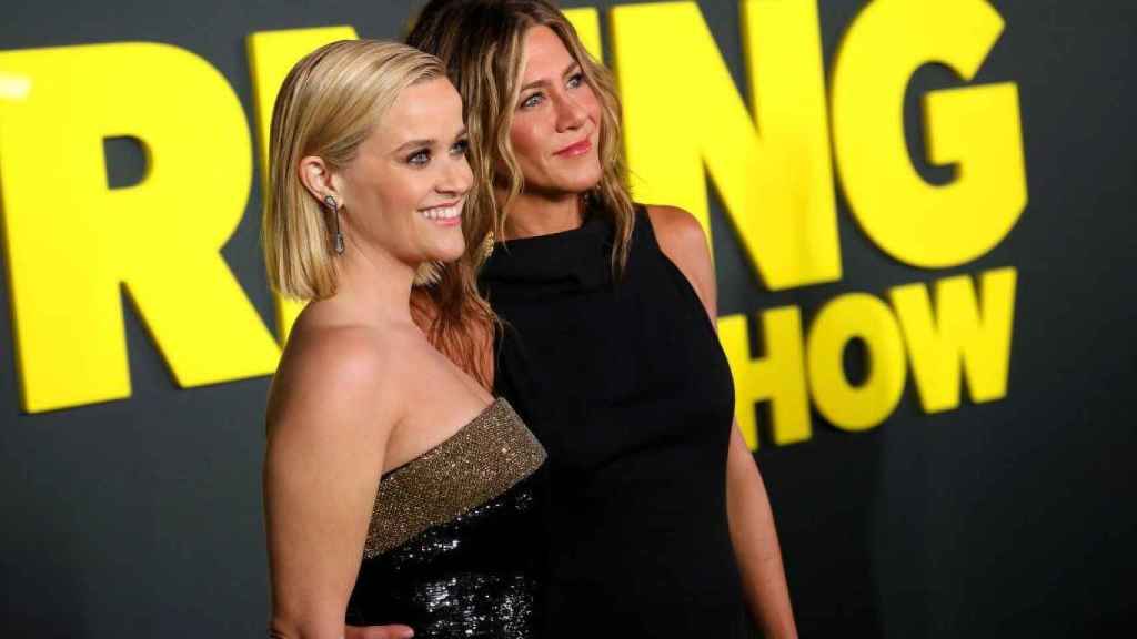 Reese Witherspoon y Jennifer Aniston, en 'The Morning Show' / Europa Press