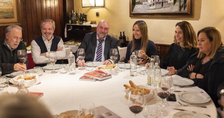 Pablo Planas, Joaquín Romero, Xavier Salvador, María Jesús Hernández, Eva Moll y Elena Gómez / LENA PRIETO