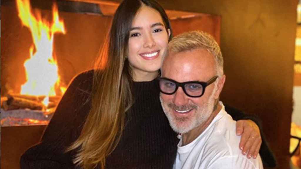 El empresario Gianluca Vacchi junto a la madre de su segunda hija, Sharon Fonseca /INSTAGRAM