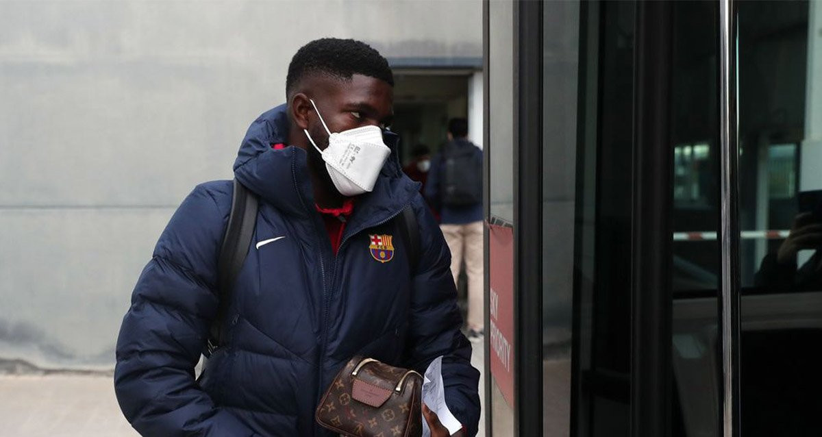 Samuel Umtiti, jugador del Barça, durante el desplazamiento a Granada / FCB