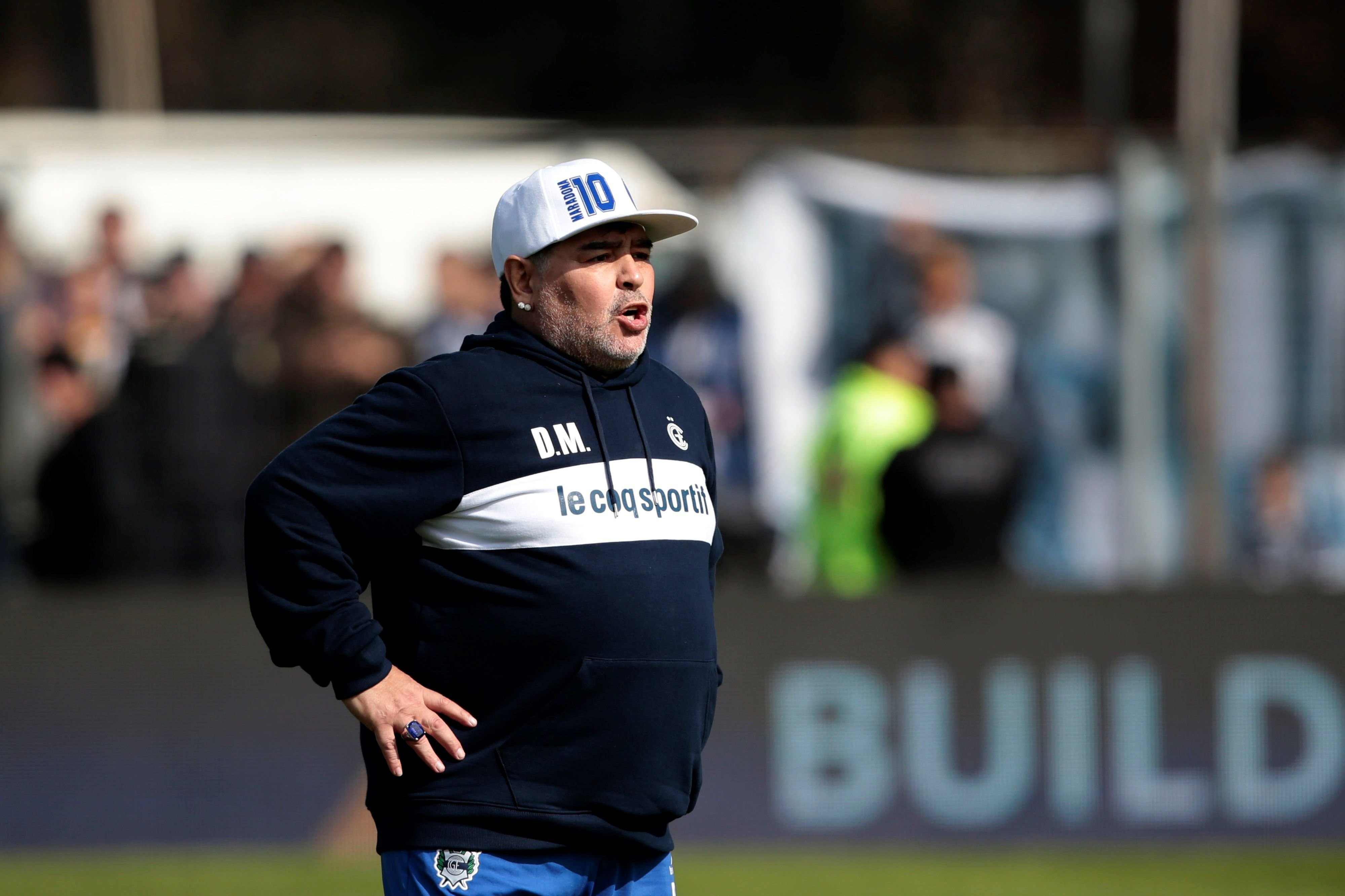 Maradona en un partido del Gimnasia La Plata / EFE