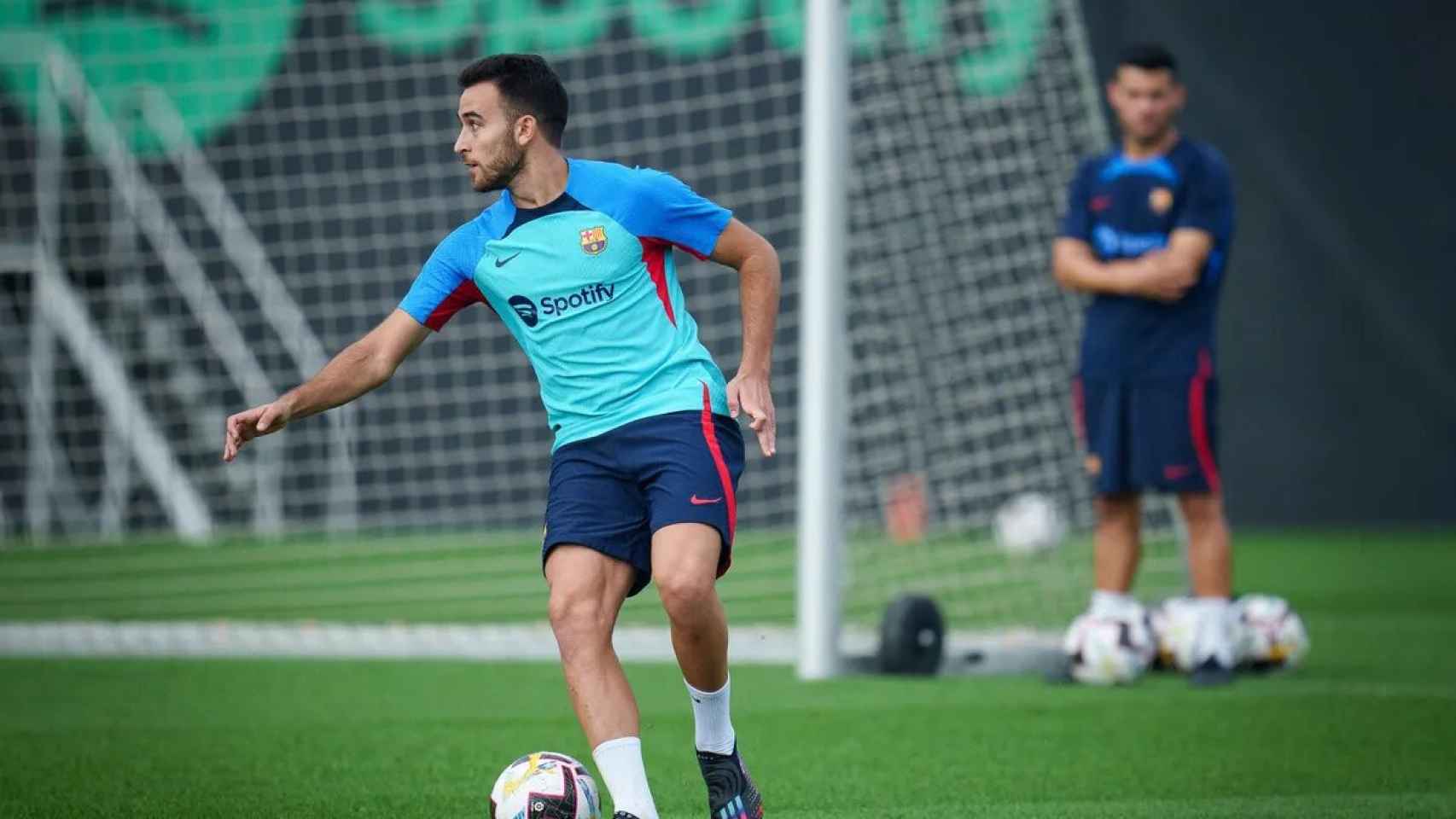 Eric García, en un entrenamiento del Barça / FCB