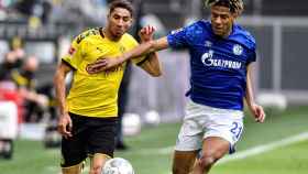 Todibo persiguiendo a Achraf en el momento de la lesión / EFE