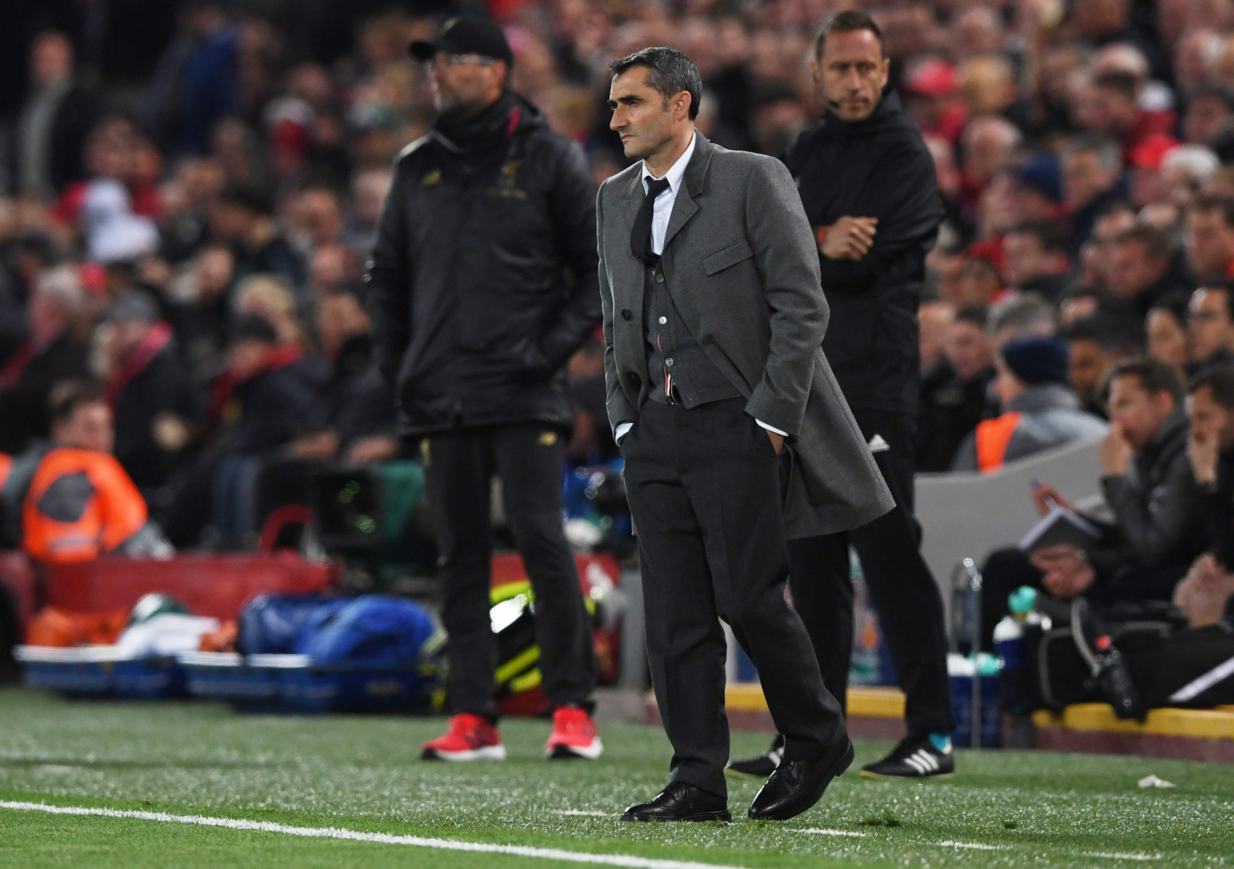 Una foto de Ernesto Valverde en Anfield durante el Liverpool - Barça / EFE