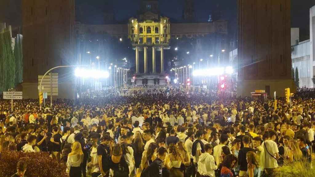 Botellones en Barcelona durante las fiestas de La Mercè / EP